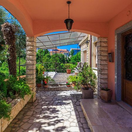 Apartment Marie Omišalj Zewnętrze zdjęcie