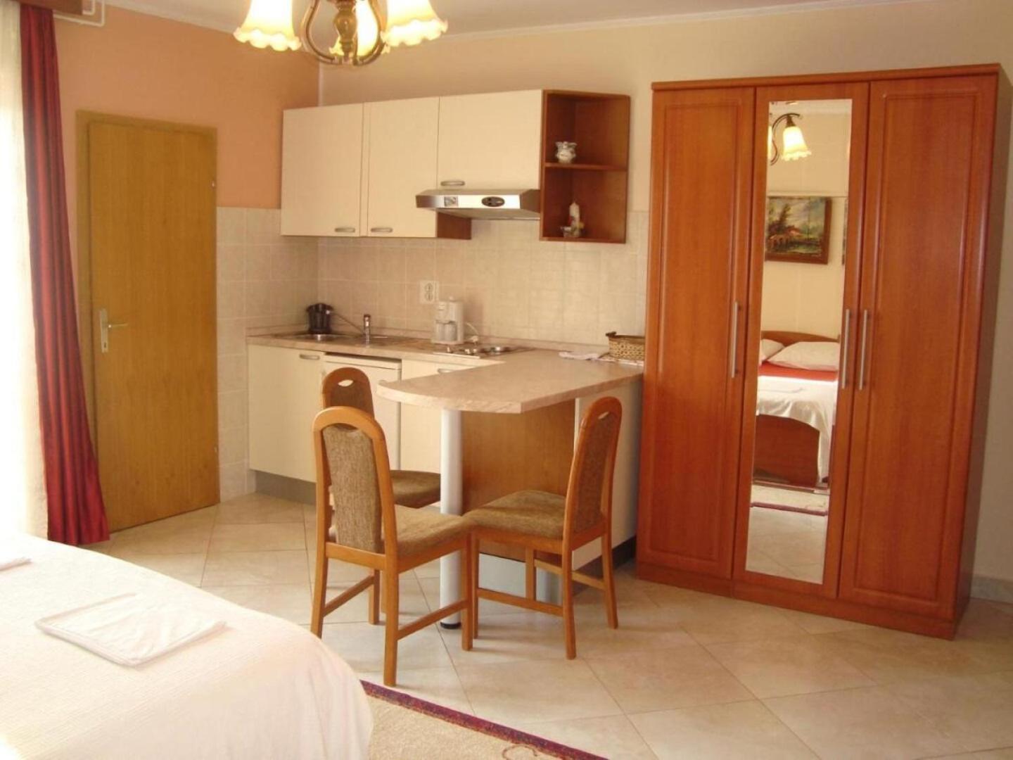 Apartment Marie Omišalj Zewnętrze zdjęcie