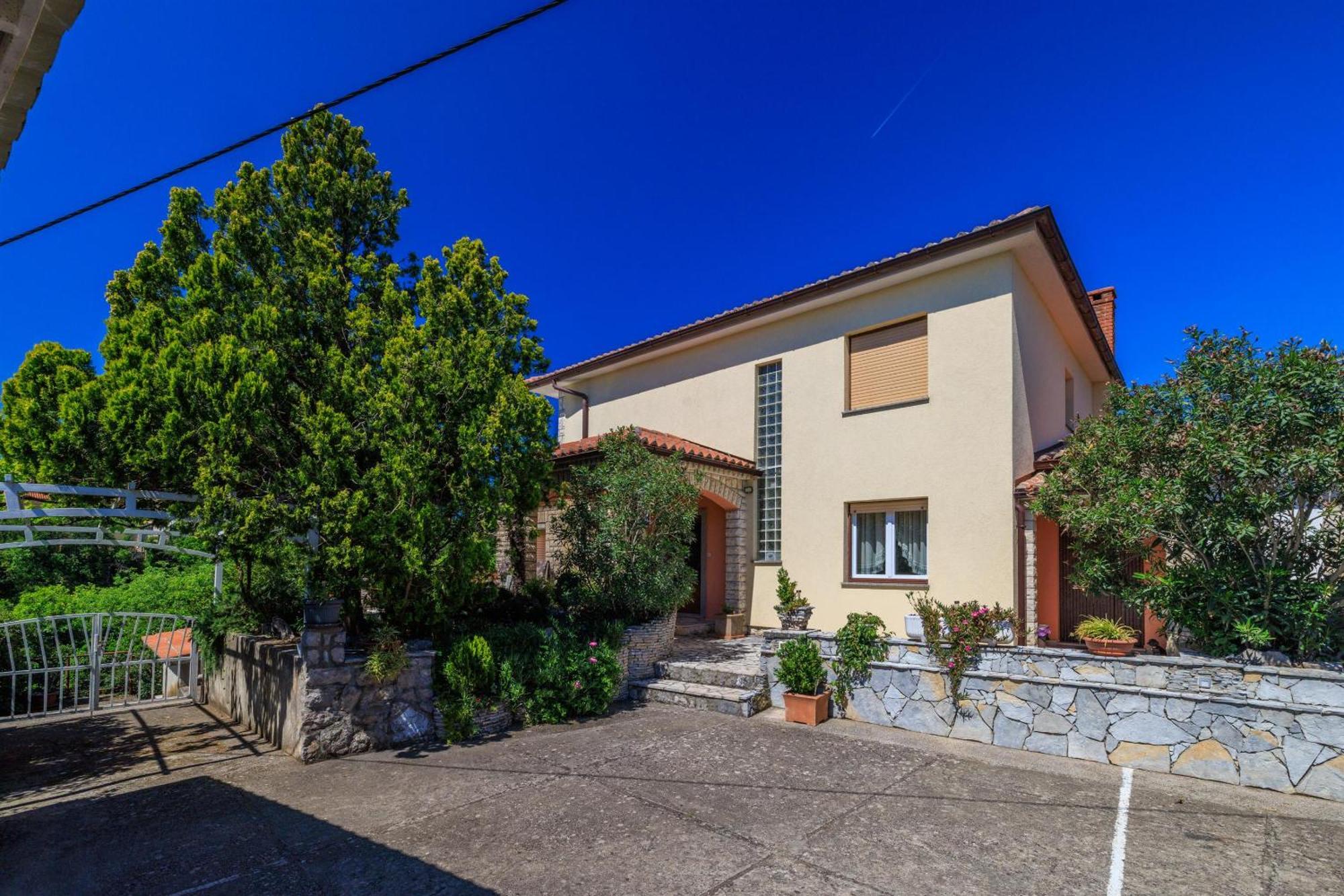 Apartment Marie Omišalj Zewnętrze zdjęcie